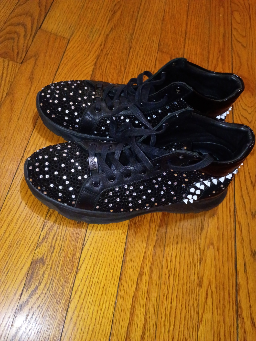 Black Embellished Men's Sneakers with Crystal Stud Accents